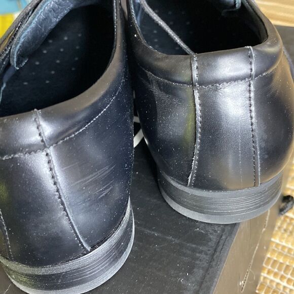 EUC black leather oxfords from Aldo size 11 - Picture 5 of 7